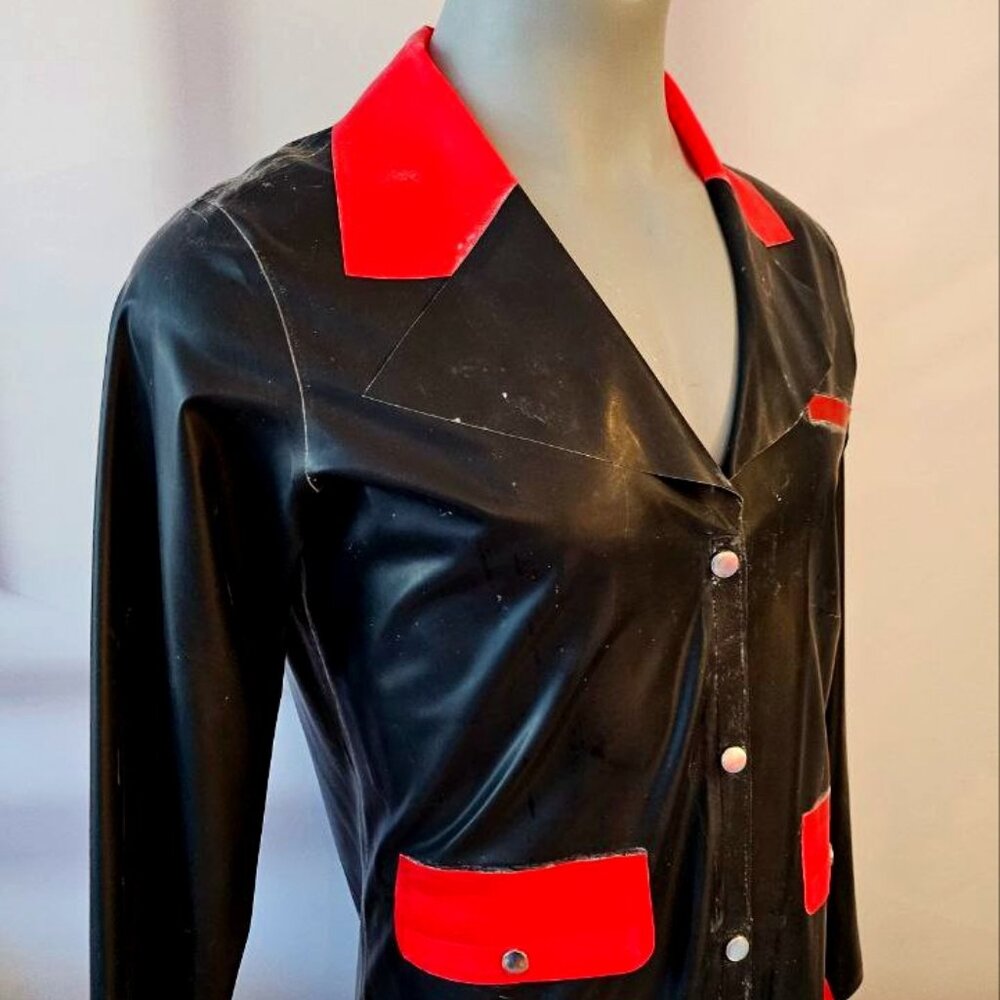 Latex raincoat Unisex Black Size medium Thickness 0.35mm NEW still Powdered